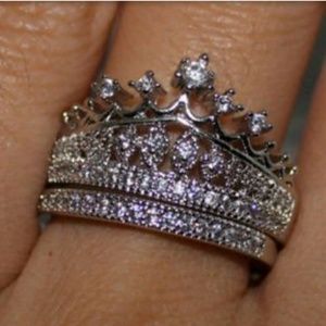 👸Beautiful CZ Ring👸